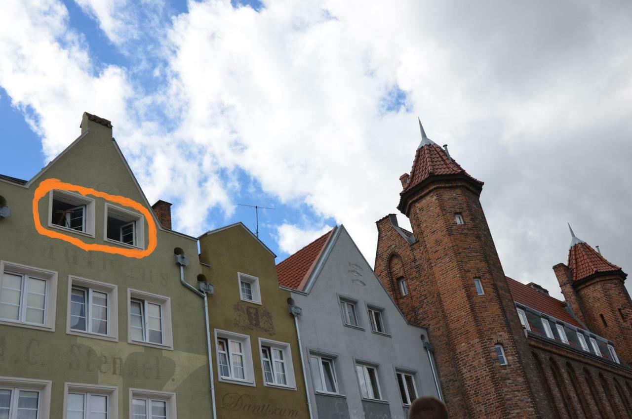 Apartment Above Motlawa Gdansk Bagian luar foto